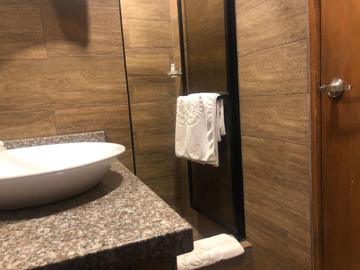 Hotel Ambassador Κίτο Εξωτερικό φωτογραφία
